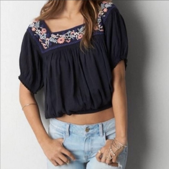American Eagle Outfitters Tops - American Eagle Outfitters Embroidered Crop Peasant Sz S